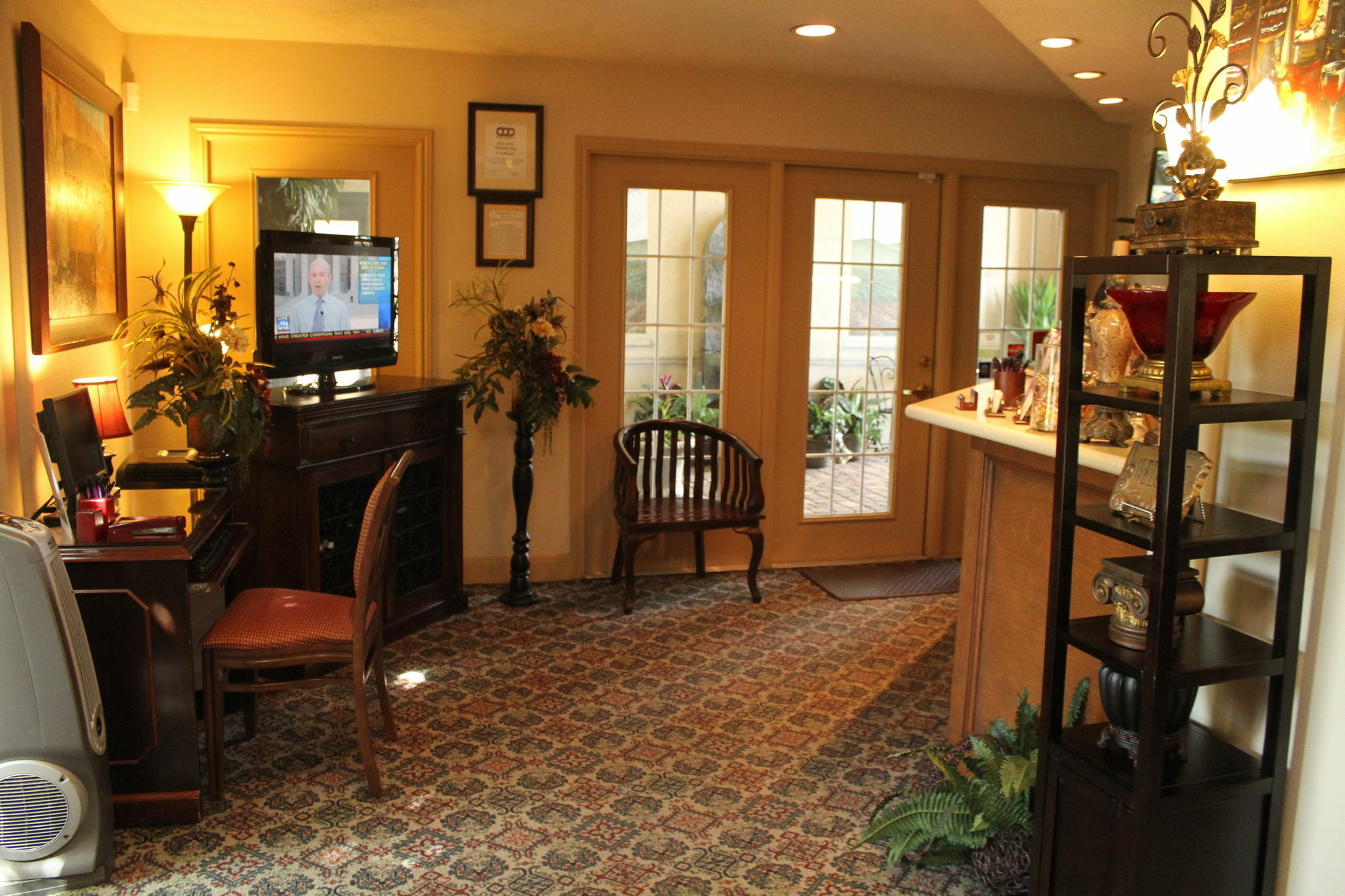 Vineyard Court Designer Suites Hotel College Station Luaran gambar